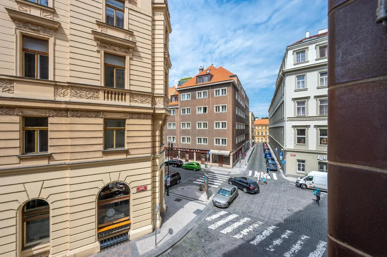 Loong Refresh Old Town Apartment Prague 0*,